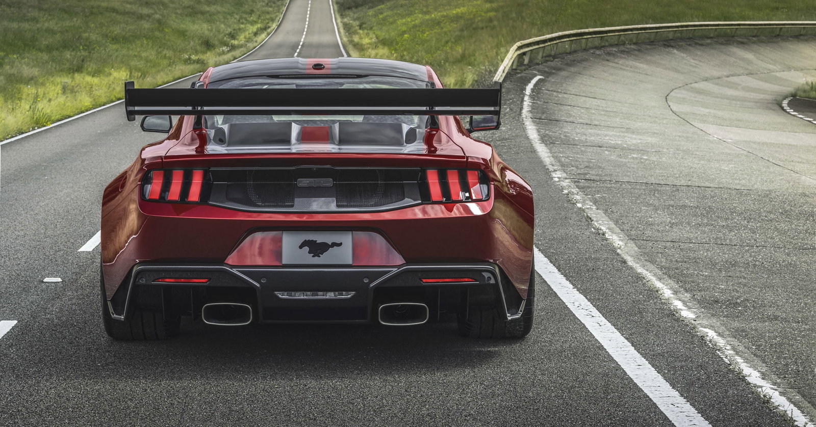 Ford Mustang GTD Carbon Series - rear